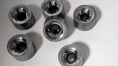 硬質(zhì)合金過(guò)線(xiàn)模具精密研磨特點(diǎn)